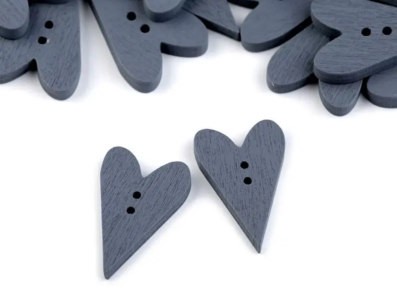 Dřevěný dekorační knoflík srdce 21 x 33 mm - tmavě šedá